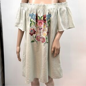 Kori America off the shoulder embroidered dress with pockets. Size Large
